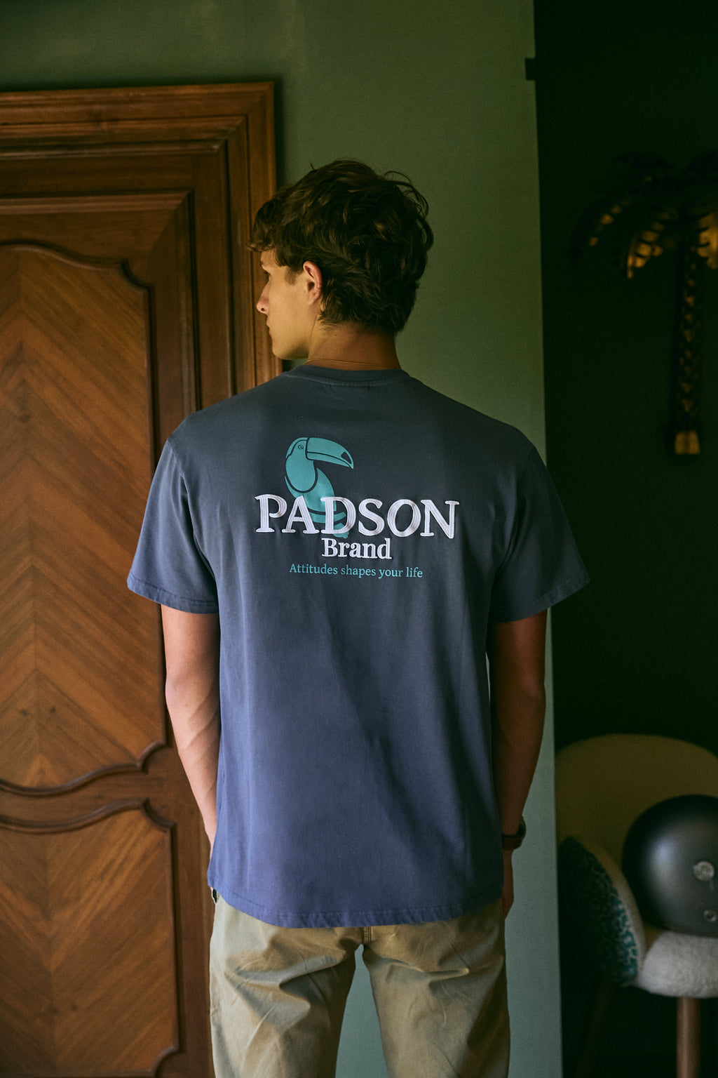 CAMISETA LOGO VERDE