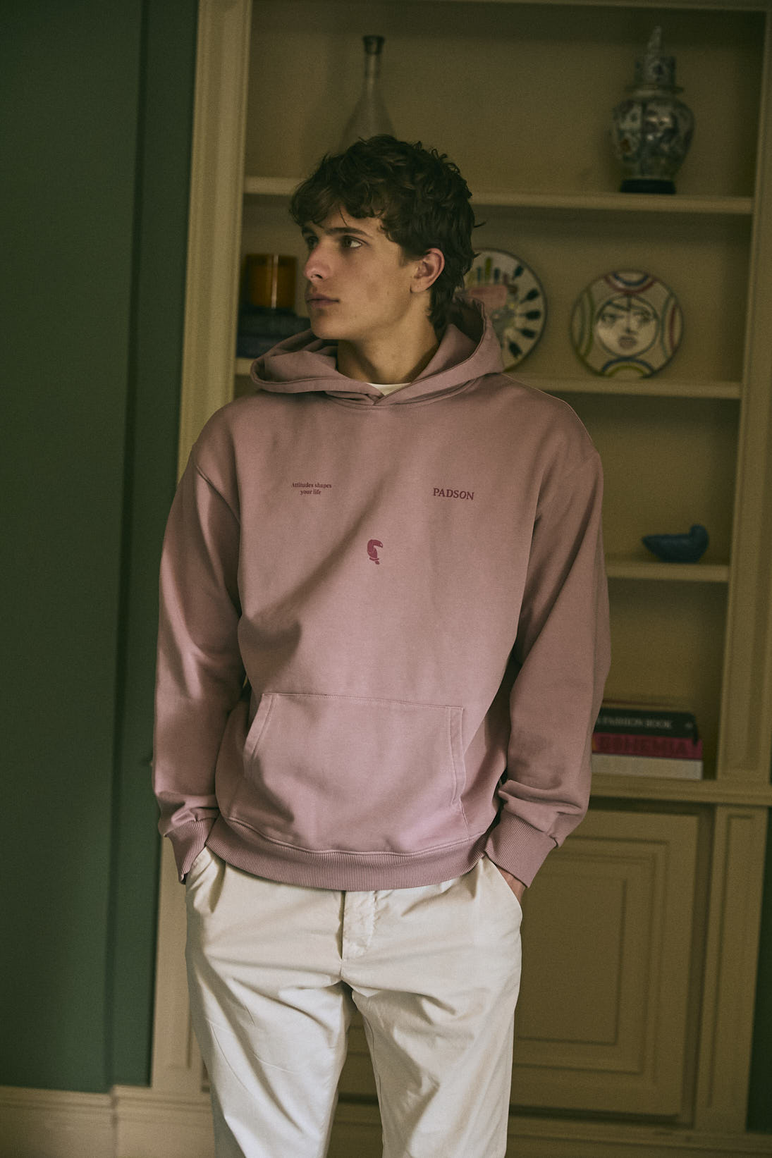 SUDADERA HODDIE LETTERING AZUL